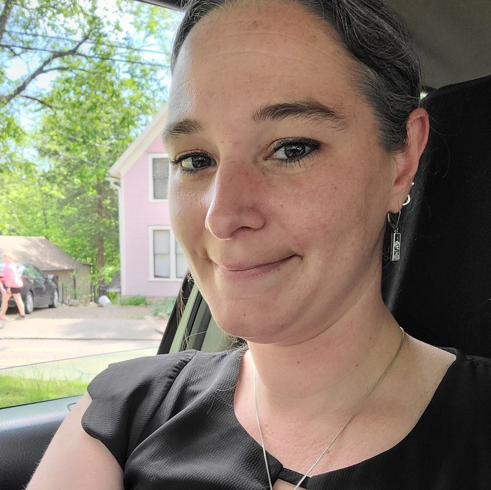 Meet your Posher, Hanna